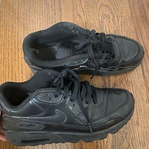 Black Nike air max 90 - kids 6.5/womens 8
